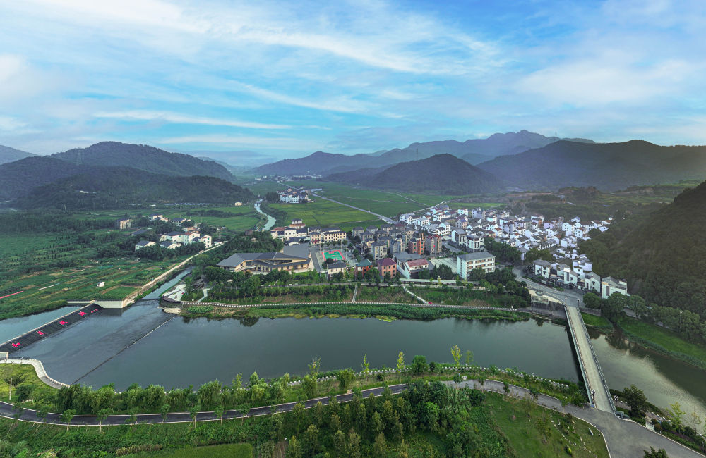 1755252136698480.jpg 1755252136698480.jpg